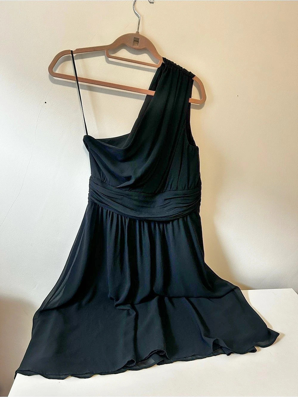 Banana Republic Women's Maxi Dress in Black Size 6 NWT